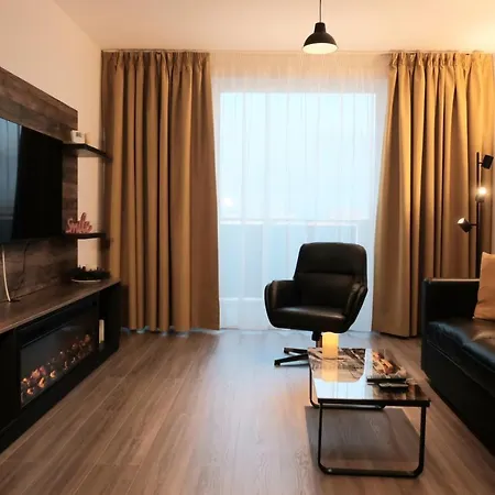 Brasovista - Paj Premium In Urban Plaza Apartman *